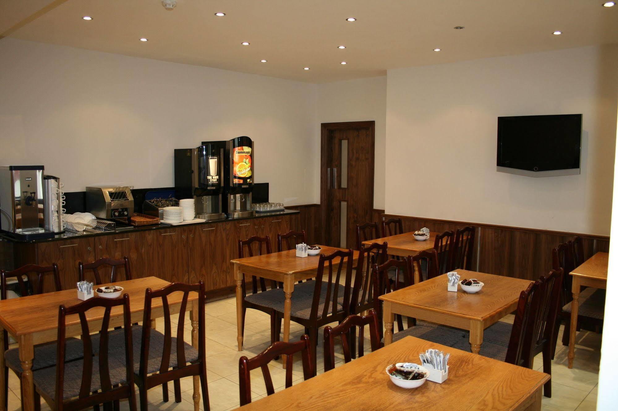 Westbury Hotel Londen Buitenkant foto
